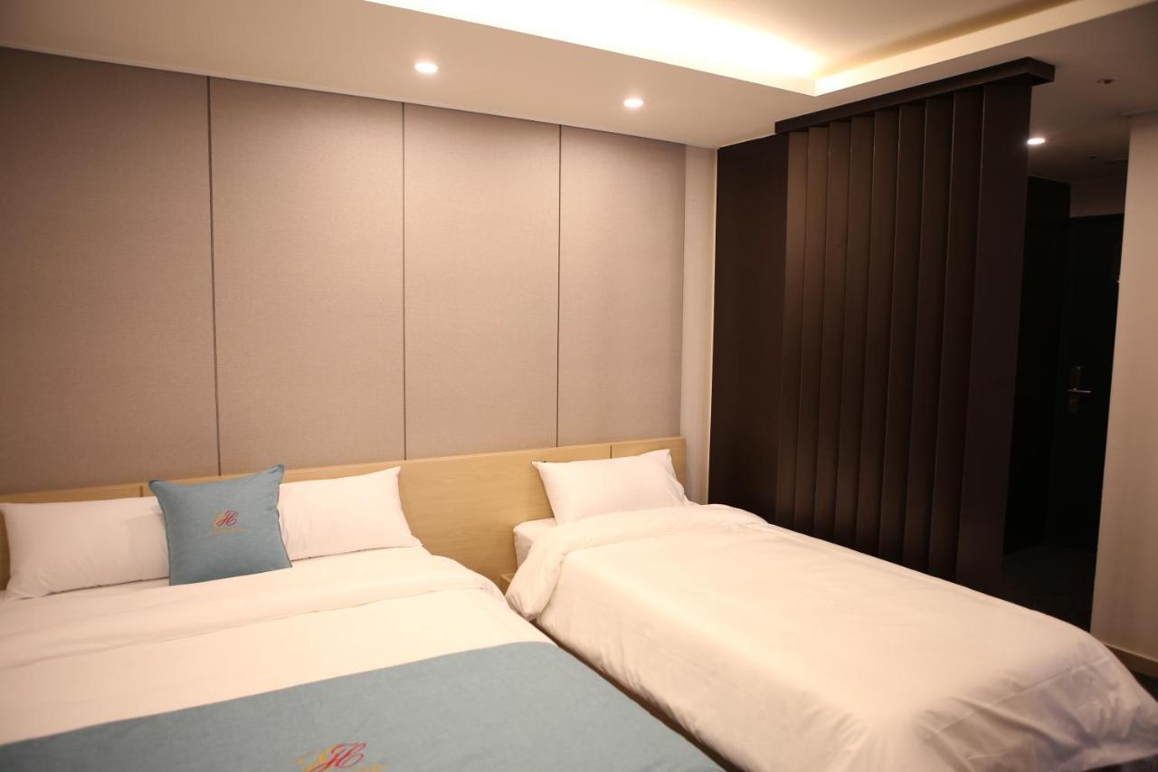 Chuncheon Eston Hotel Εξωτερικό φωτογραφία
