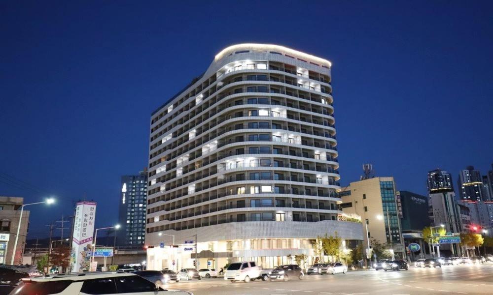 Chuncheon Eston Hotel Εξωτερικό φωτογραφία