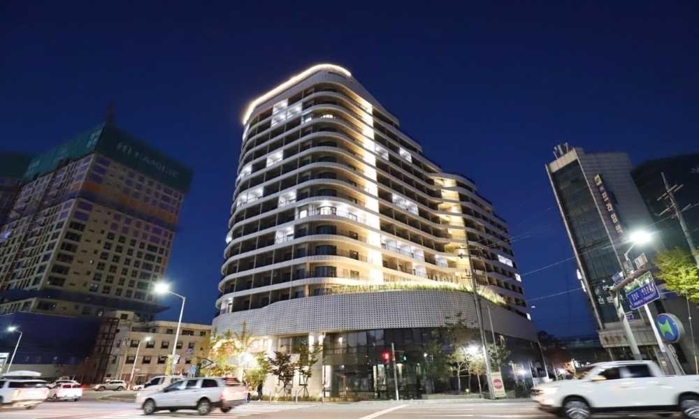 Chuncheon Eston Hotel Εξωτερικό φωτογραφία