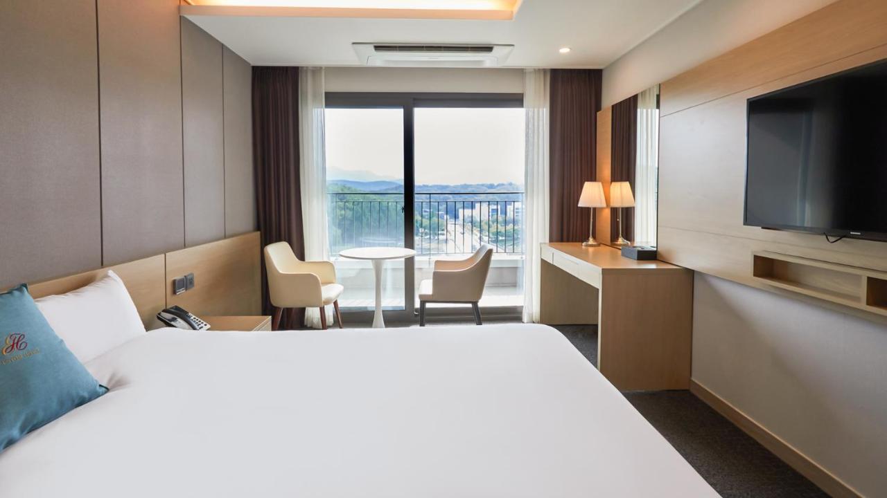 Chuncheon Eston Hotel Εξωτερικό φωτογραφία