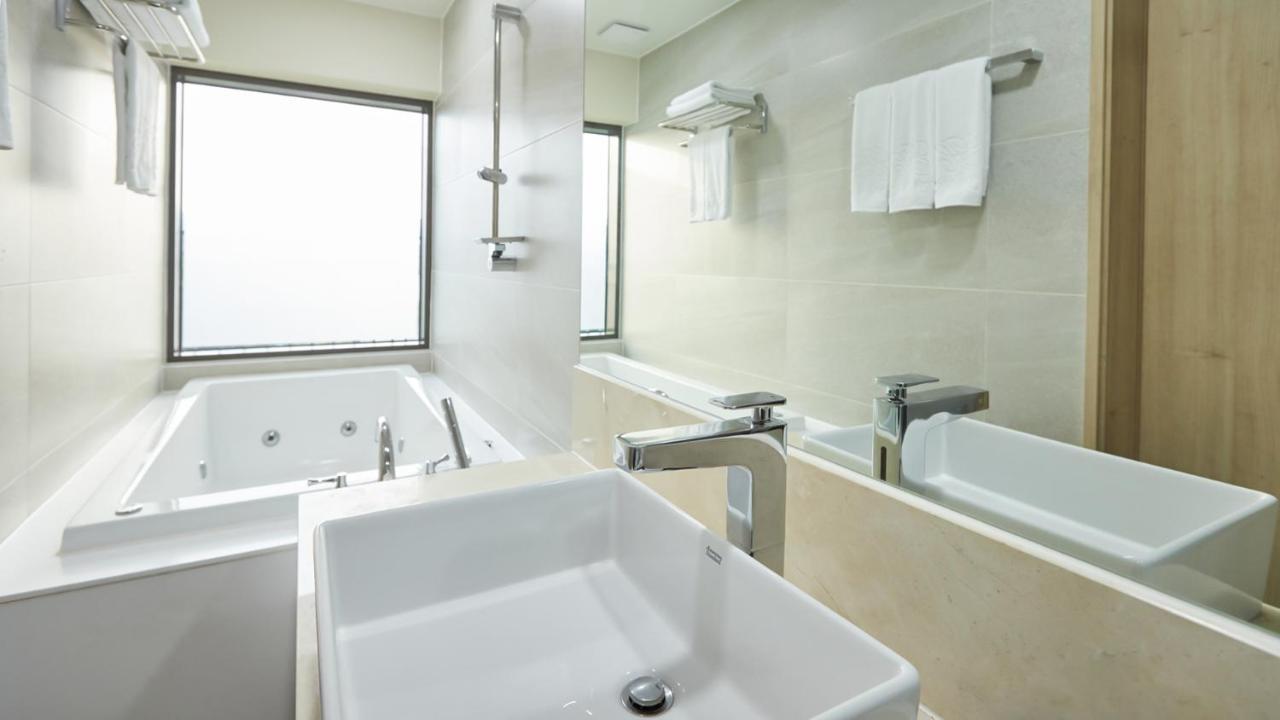 Chuncheon Eston Hotel Εξωτερικό φωτογραφία