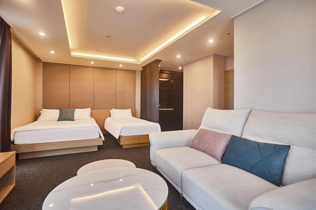 Chuncheon Eston Hotel Εξωτερικό φωτογραφία